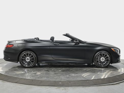 Used 2018 Mercedes-Benz S 560 Cabriolet image 8