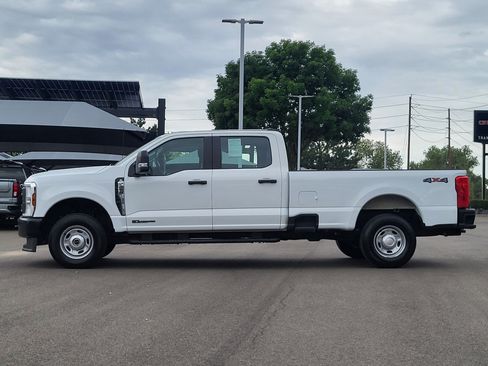 Used 2024 Ford F250 XL AWD/4WD image 4