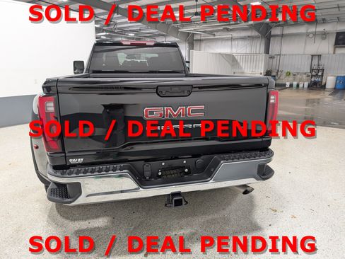 Used 2025 GMC Sierra 3500 Pro AWD/4WD image 4