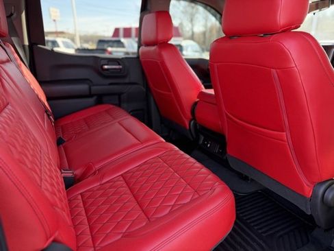 Used 2025 Chevrolet Silverado 1500 Custom Trail Boss image 39