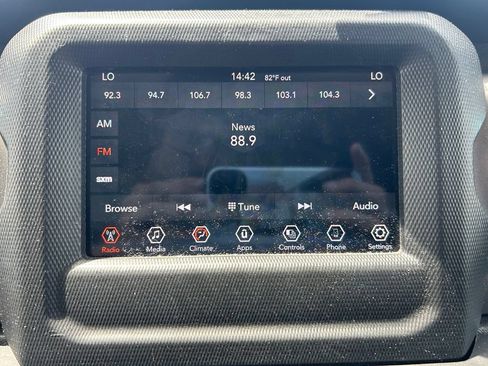 Used 2021 Jeep Wrangler Unlimited Sport AWD/4WD image 19