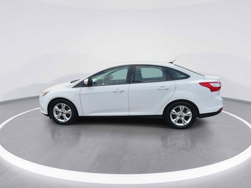 Used 2014 Ford Focus SE FWD image 5