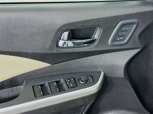 Used 2016 Honda CR-V Touring image 15