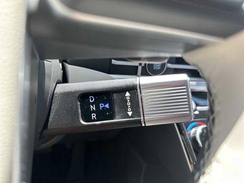 Used 2025 Hyundai Santa Fe Calligraphy FWD image 22