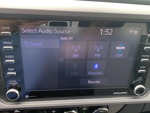Used 2022 Toyota Tacoma TRD Sport AWD/4WD image 18