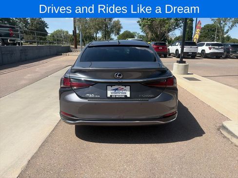 Used 2019 Lexus ES 300h w/ Premium Package FWD image 6