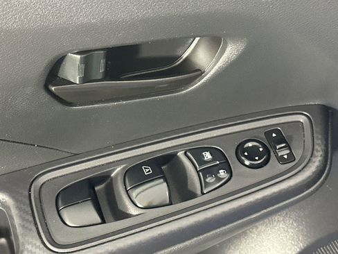 Used 2024 Nissan Versa S w/ Trunk Package image 17