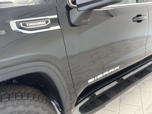 New 2026 GMC Sierra 1500 SLE w/ Preferred Package AWD/4WD image 33