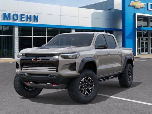 New 2026 Chevrolet Colorado ZR2 w/ Technology Package AWD/4WD image 6