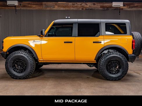 Used 2022 Ford Bronco Black Diamond image 6