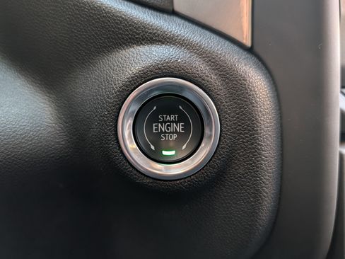 Used 2024 Chevrolet Silverado 1500 Custom image 31