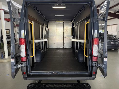 Used 2020 RAM ProMaster 3500 FWD image 24