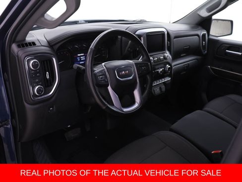 Used 2020 GMC Sierra 1500 SLE w/ SLE Value Package image 3