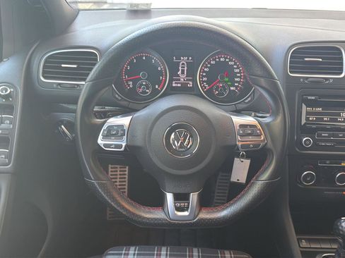 Used 2014 Volkswagen GTI Wolfsburg Edition FWD image 19