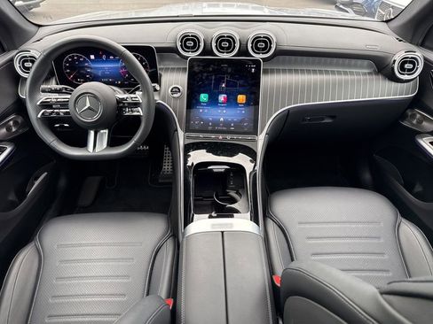 Certified 2025 Mercedes-Benz GLC 300 4MATIC image 19