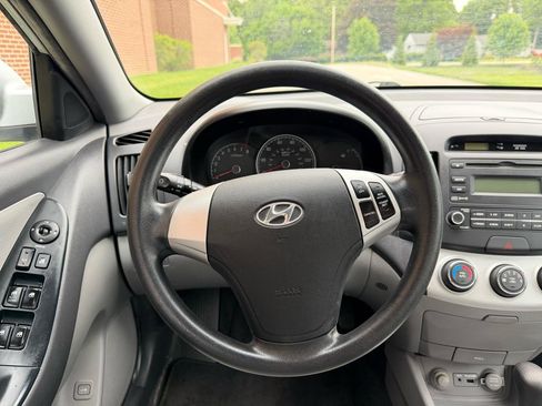 Used 2009 Hyundai Elantra GLS FWD image 27