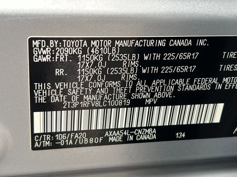 Used 2020 Toyota RAV4 XLE image 32