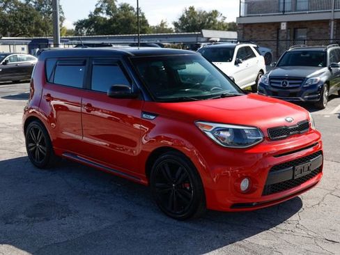 Used 2019 Kia Soul + image 20