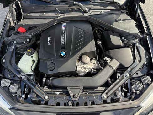 Used 2015 BMW M235i Convertible image 22