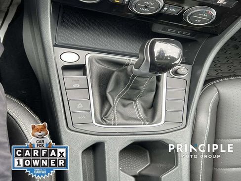 Used 2022 Volkswagen Jetta SE w/ Panoramic Sunroof Package image 20