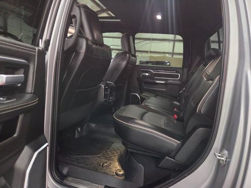 Used 2019 RAM 2500 Laramie AWD/4WD image 78