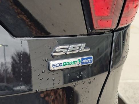 Used 2019 Ford Escape SEL image 31