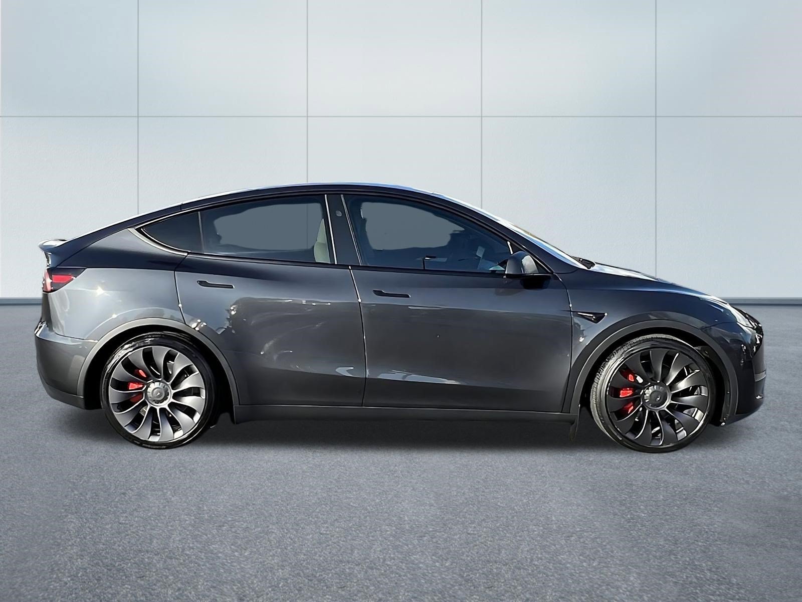 Used 2025 Tesla Model Y Performance AWD/4WD image 7