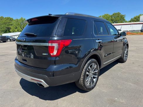 Used 2016 Ford Explorer Platinum AWD/4WD image 5