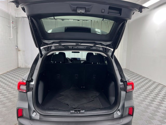 Used 2024 Ford Escape Active w/ Tech Pack #1 AWD/4WD image 8