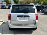 Used 2008 Dodge Grand Caravan SE image 4