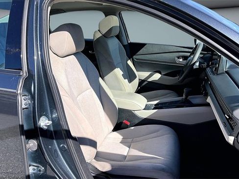 Used 2024 Honda Accord EX image 27