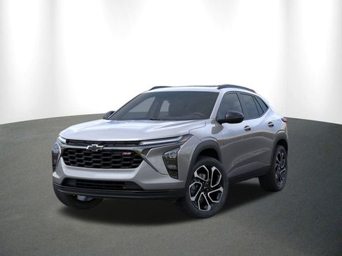 New 2026 Chevrolet Trax RS w/ Sunroof Package FWD image 8