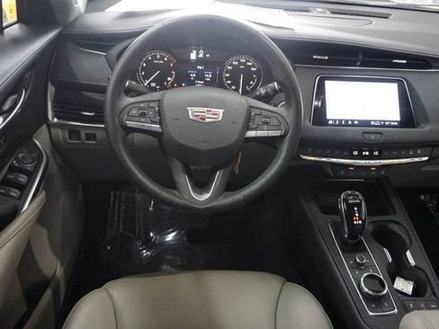 Used 2023 Cadillac XT4 Premium Luxury w/ Cold Weather Package FWD image 11