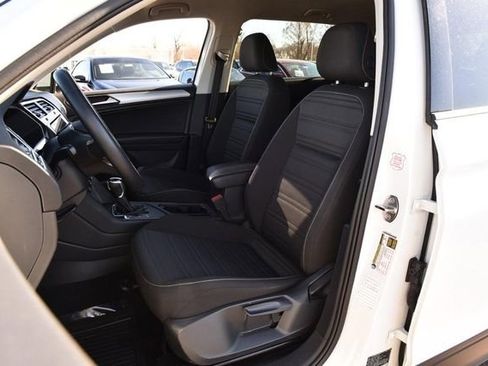 Certified 2024 Volkswagen Tiguan S image 12