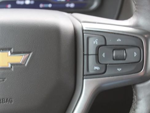 Used 2022 Chevrolet Tahoe LT w/ Luxury Package AWD/4WD image 26