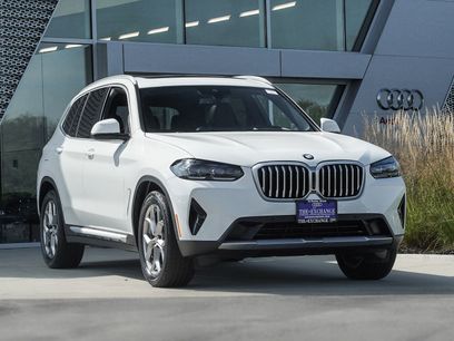 Used 2022 BMW X3 xDrive30i w/ Premium Package 2