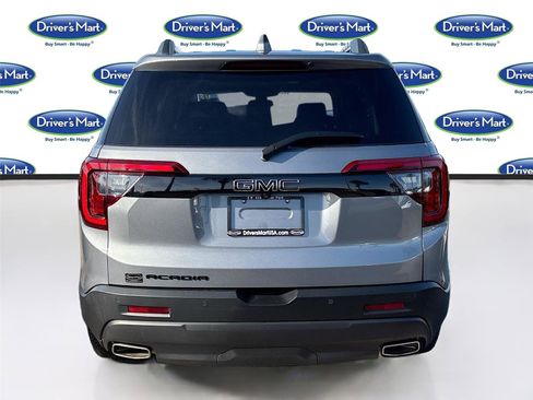 Used 2021 GMC Acadia SLT w/ Elevation Edition image 7