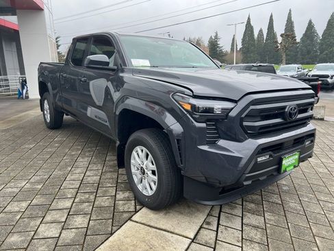 New 2026 Toyota Tacoma SR5 AWD/4WD image 7