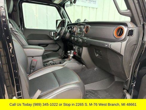 Used 2023 Jeep Gladiator Mojave w/ Cold Weather Group AWD/4WD image 41