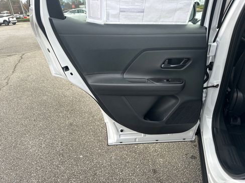 New 2026 Nissan Kicks S image 21