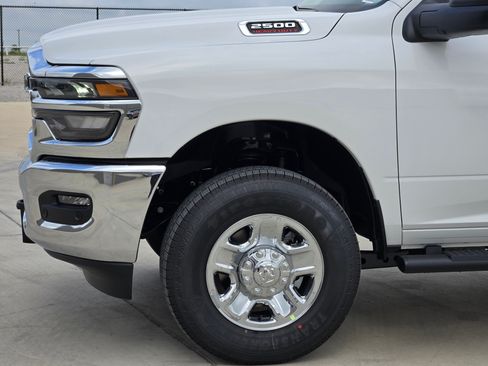 New 2026 RAM 2500 Tradesman AWD/4WD image 6