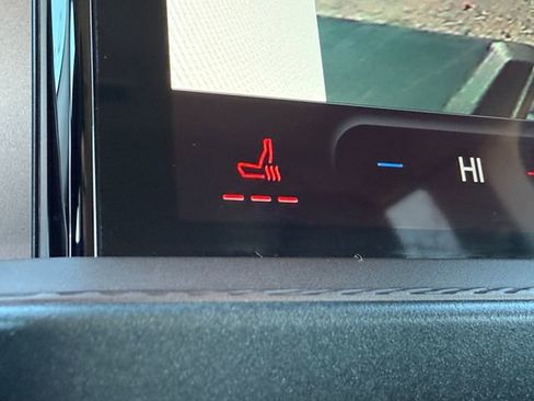 Used 2025 Ford Bronco Sport Outer Banks w/ Outer Banks Tech Package+ image 12