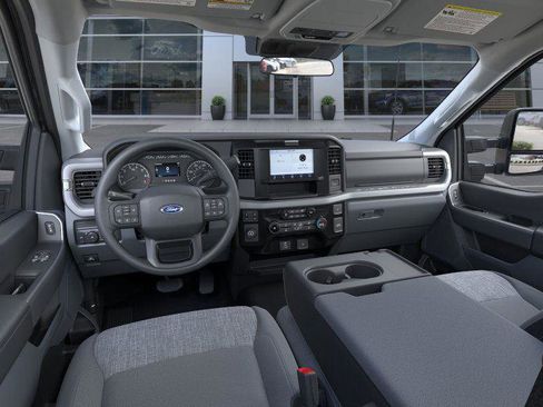 New 2026 Ford F350 XLT w/ 360-Degree Camera Package image 27