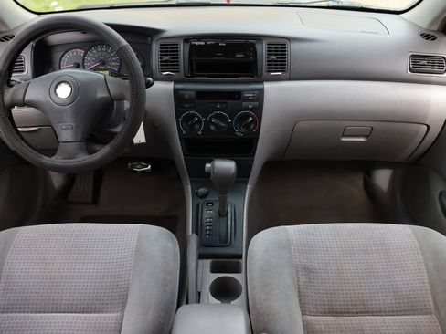 Used 2008 Toyota Corolla CE FWD image 2