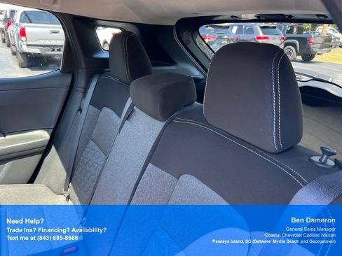 Used 2025 Nissan Kicks SV w/ SV Premium Package AWD/4WD image 15