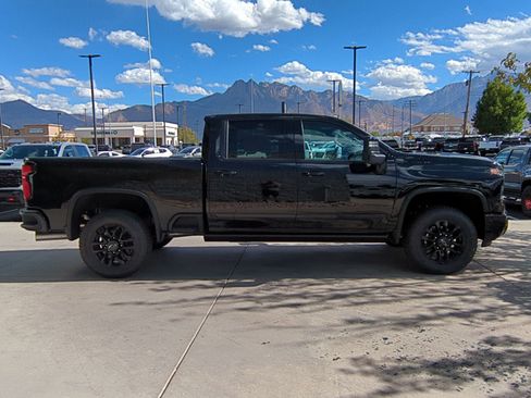New 2026 Chevrolet Silverado 3500 High Country w/ Midnight Edition image 6