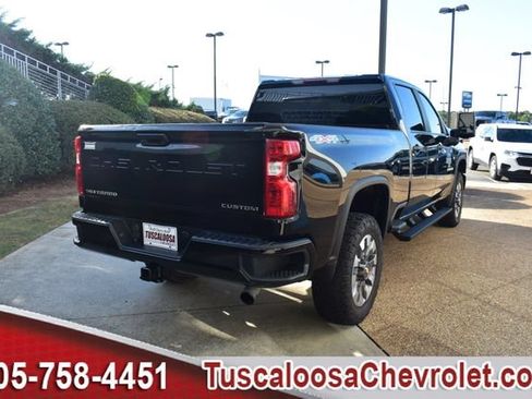 Used 2025 Chevrolet Silverado 2500 Custom AWD/4WD image 11
