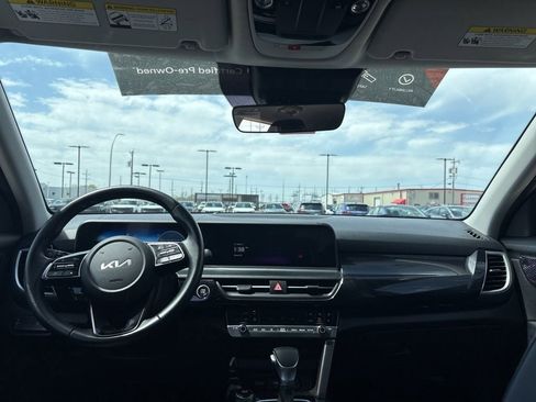 Used 2024 Kia Seltos S AWD/4WD image 27