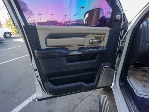 Used 2019 RAM 2500 Limited image 18