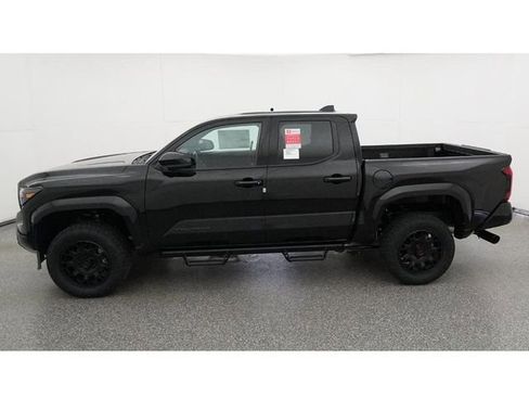 New 2026 Toyota Tacoma SR5 AWD/4WD image 3